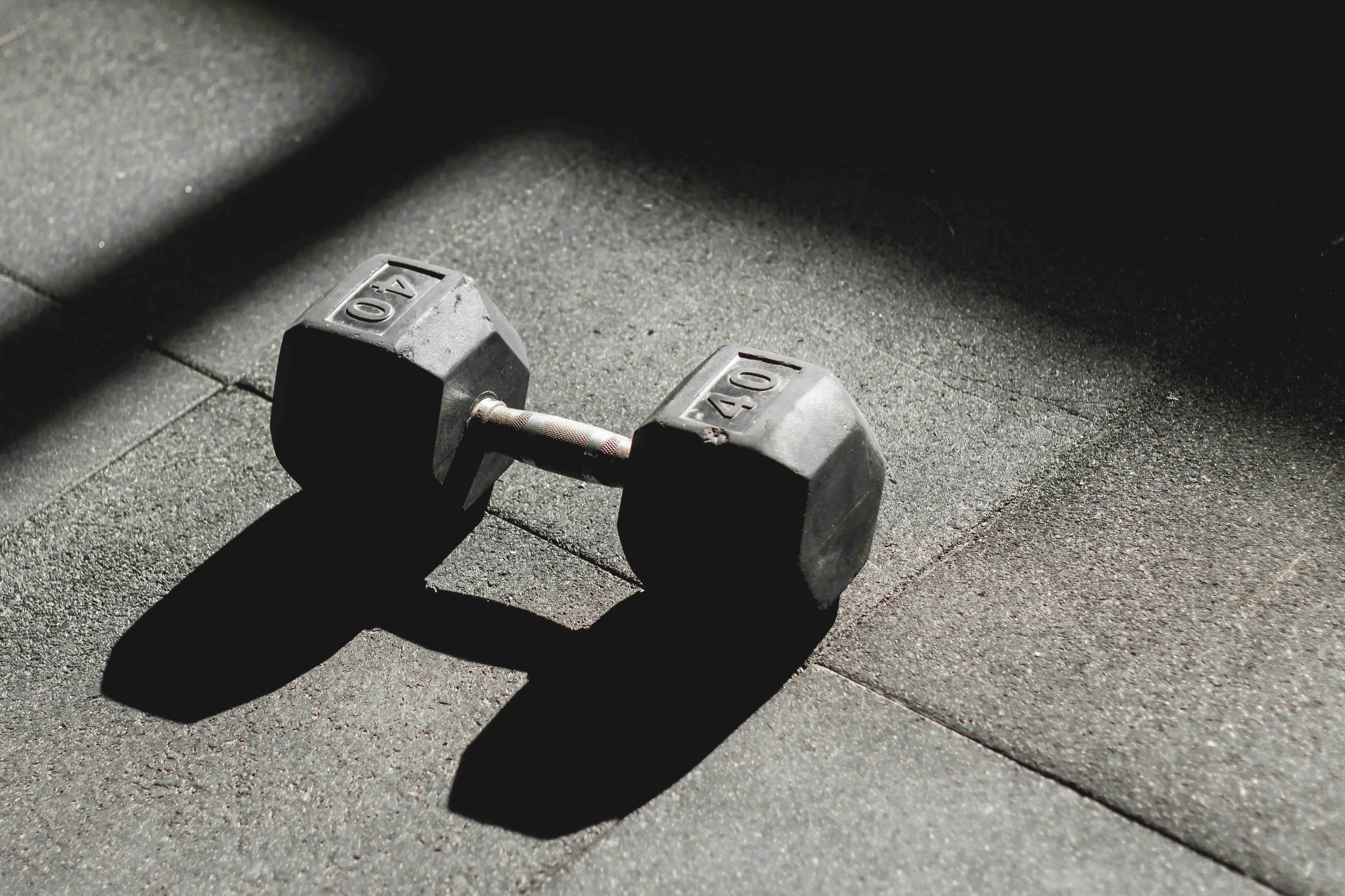 Dumbbells guide for home workouts and active living